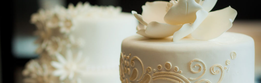 Order the Perfect Birthday Cake in Toronto from Just Temptations